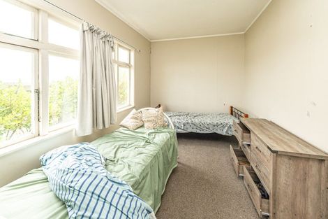 Photo of property in 16 Aotea Street, Castlecliff, Whanganui, 4501