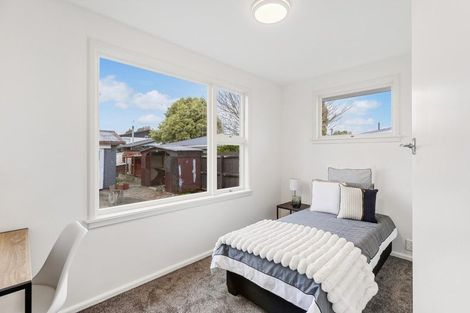 Photo of property in 43 Stackhouse Avenue, Bishopdale, Christchurch, 8053