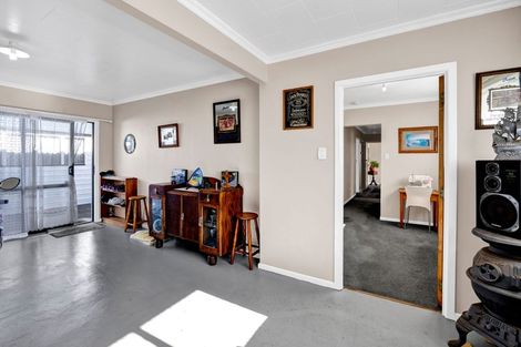 Photo of property in 31 Kamahi Avenue, Hawera, 4610