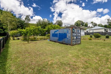 Photo of property in 235 Golf Road, Taumarunui, 3920
