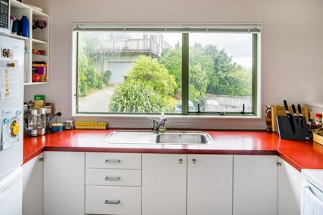 Photo of property in 16a Mawhare Street, Titahi Bay, Porirua, 5022