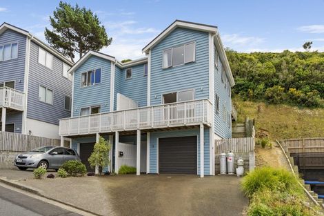 Photo of property in 10a Rarangi Way, Owhiro Bay, Wellington, 6023