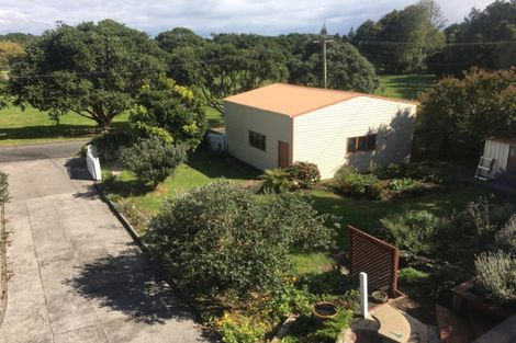 Photo of property in 10 Seymour Street, Waitara, 4320