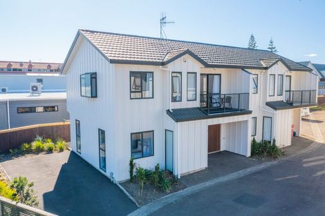Photo of property in 1/49 Maclean Street, Paraparaumu Beach, Paraparaumu, 5032