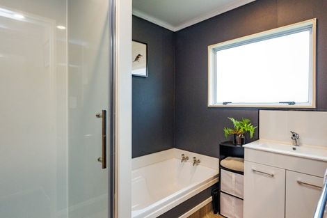 Photo of property in 3 Delta Place, Milson, Palmerston North, 4414