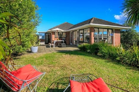 Photo of property in 2/54 Northboro Road, Belmont, Auckland, 0622