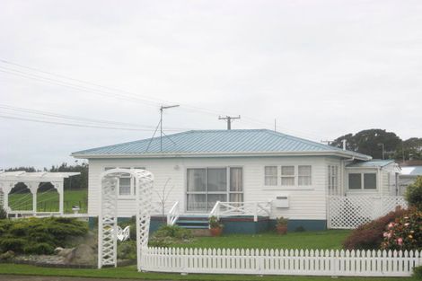 Photo of property in 2 Pleiades Street, Waitara, 4320