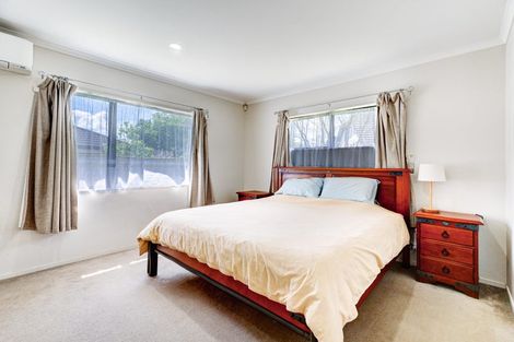 Photo of property in 8 Avonglen Court, Wattle Downs, Auckland, 2103