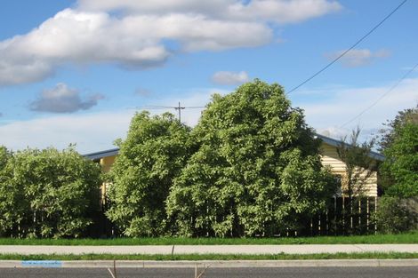 Photo of property in 251 Glengarry Road, Glen Eden, Auckland, 0602