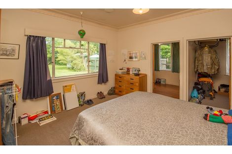 Photo of property in 26 Sarsfield Street, Southbridge, 7602