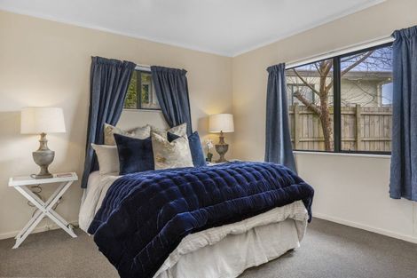 Photo of property in 33 Sunset Street, Hilltop, Taupo, 3330