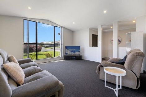 Photo of property in 182 Ballintoy Park Drive, Welcome Bay, Tauranga, 3175