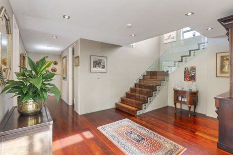 Photo of property in 13 Maritime Terrace, Birkenhead, Auckland, 0626