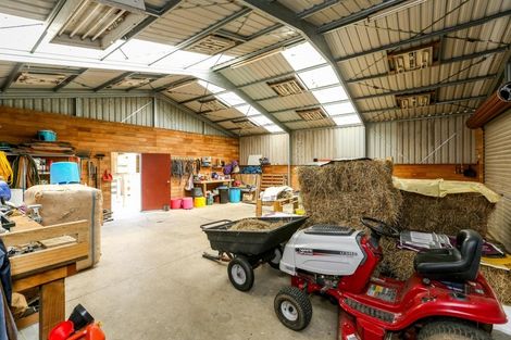 Photo of property in 1375 Carrington Road, Hurworth, New Plymouth, 4371