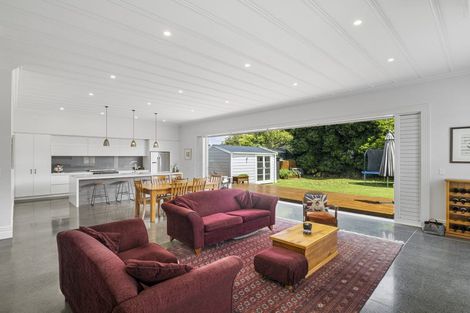 Photo of property in 154 Hinemoa Street, Birkenhead, Auckland, 0626