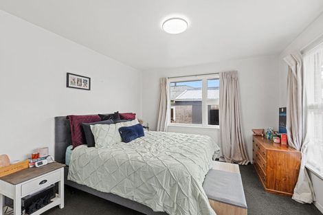 Photo of property in 12 Newport Street, Avondale, Christchurch, 8061