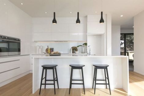 Photo of property in 11b Duncansby Road, Stanmore Bay, Whangaparaoa, 0932