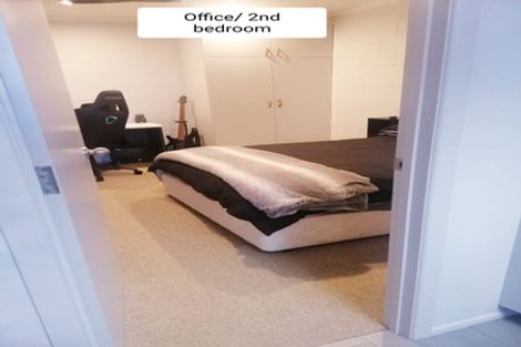 Photo of property in 107 Ryder Crescent, Levin, 5510