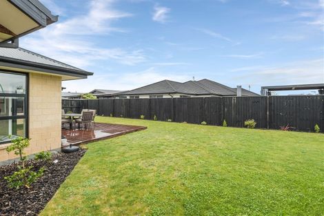 Photo of property in 14 Wakeman Way, Kaiapoi, 7630