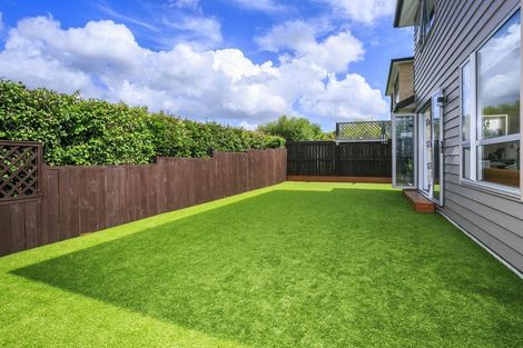 Photo of property in 81a Deep Creek Road, Waiake, Auckland, 0630