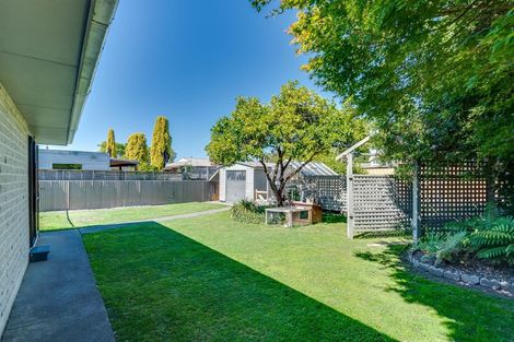 Photo of property in 208 Caroline Place, Mayfair, Hastings, 4122