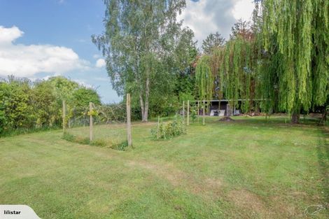 Photo of property in 141 Kawiu Road, Levin, 5510