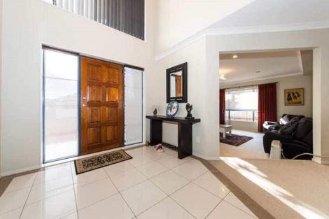 Photo of property in 56 San Marino Drive West, Henderson, Auckland, 0612