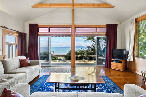 Photo of property in 342 Thames Coast Sh25 Road, Thornton Bay, Thames, 3575