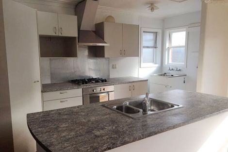 Photo of property in 14 Duncan Avenue, Te Atatu South, Auckland, 0610