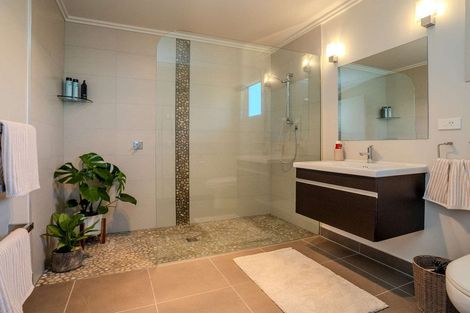 Photo of property in 10 Access Heights, Kerikeri, 0230