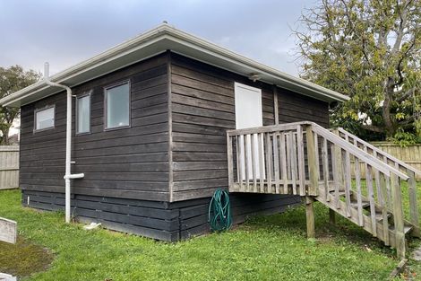 Photo of property in 56 Torino Street, Point England, Auckland, 1072