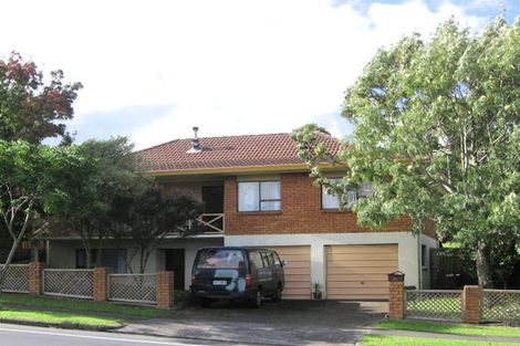 Photo of property in 88 Prince Regent Drive, Half Moon Bay, Auckland, 2012