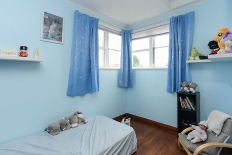 Photo of property in 87 Latham Street, Marewa, Napier, 4110