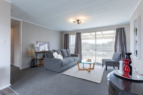 Photo of property in 20 Ruahine Street, Dannevirke, 4930