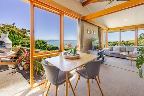 Photo of property in 5 Seapoint Road, Bluff Hill, Napier, 4110