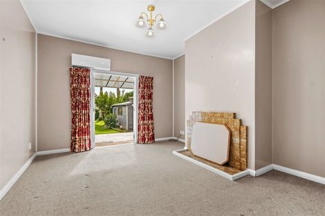 Photo of property in 12 Churchill Street, Kensington, Whangarei, 0112