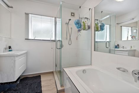 Photo of property in 94 Stapleford Crescent, Browns Bay, Auckland, 0630