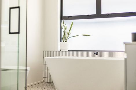 Photo of property in 94 Kotare Street, Waikanae, 5036