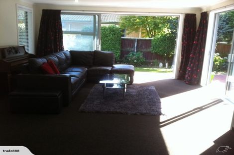 Photo of property in 14 Guinness Crescent, Ilam, Christchurch, 8041
