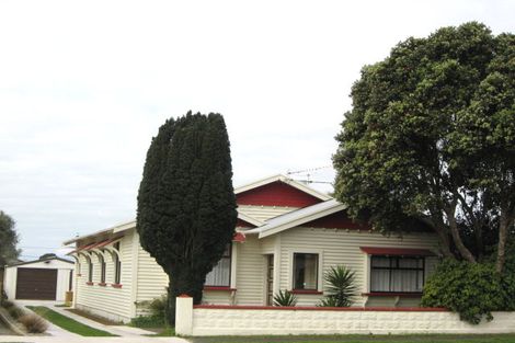 Photo of property in 13 French Street, Moturoa, New Plymouth, 4310