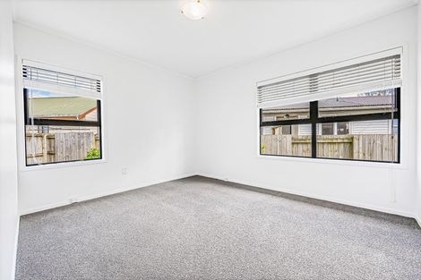 Photo of property in 123 Riverpark Crescent, Henderson, Auckland, 0610