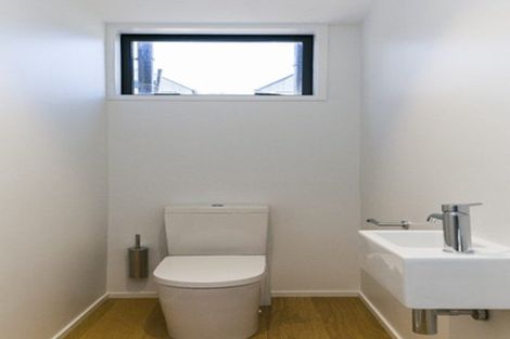 Photo of property in 75 Melbourne Road, Island Bay, Wellington, 6023