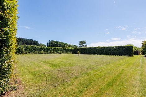 Photo of property in 126 Turitea Road, Fitzherbert, Palmerston North, 4472