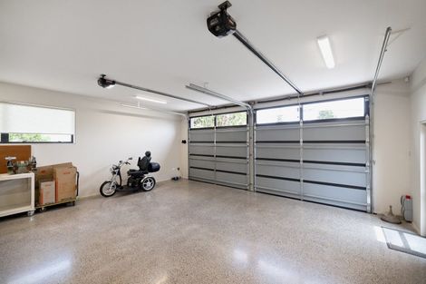 Photo of property in 17 Shaw Road, Waihi Beach, 3611