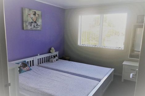 Photo of property in 1/6 Snell Avenue, Papakura, 2110