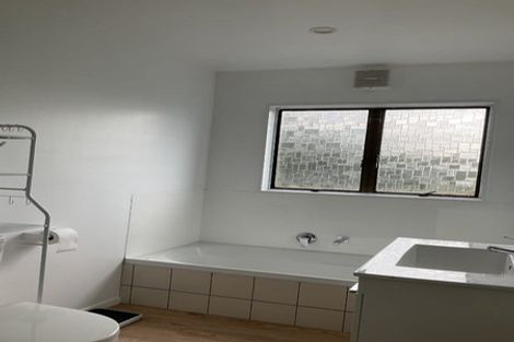 Photo of property in 14 Curacao Place, Grenada Village, Wellington, 6037