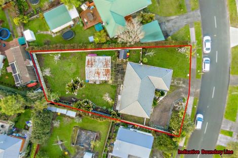 Photo of property in 147 Ennis Avenue, Pakuranga Heights, Auckland, 2010