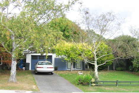 Photo of property in 28 Fendalton Crescent, Pinehaven, Upper Hutt, 5019