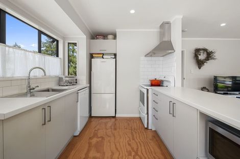 Photo of property in 10 Antonia Place, Kinloch, Taupo, 3377