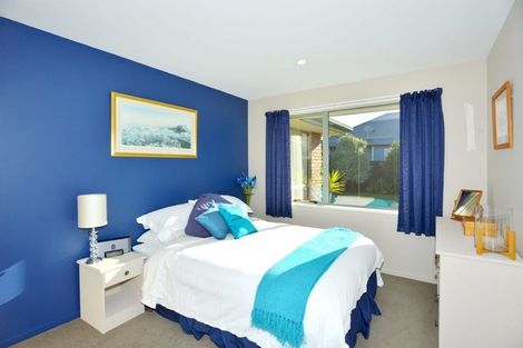 Photo of property in 11 Kohi Drive, Parklands, Christchurch, 8083